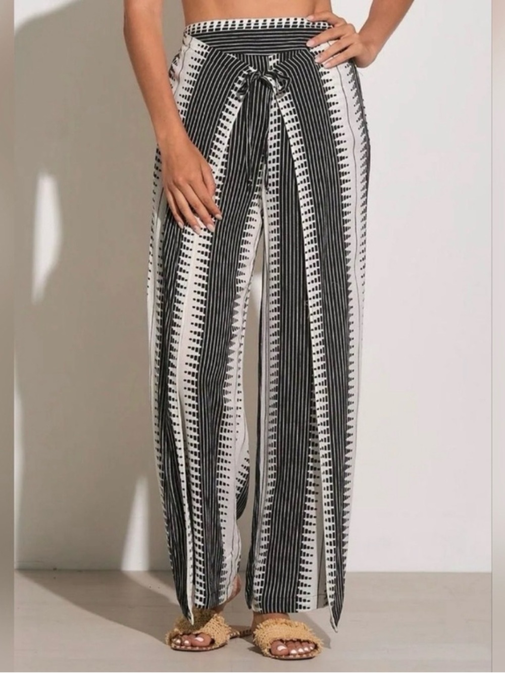 Elan BNWT Black & White Striped High-Waist Tie Wide Leg Pants Size L